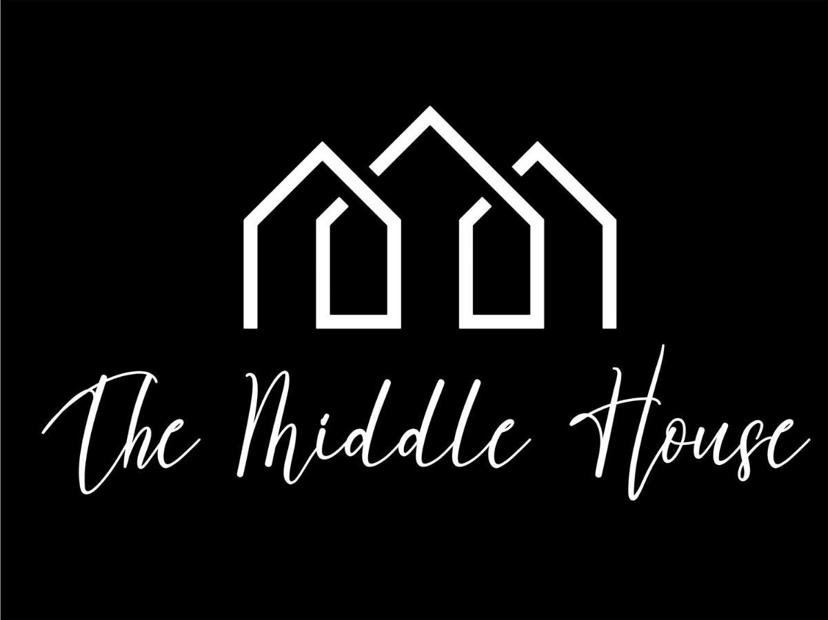 萨图马雷The Middle House公寓 外观 照片